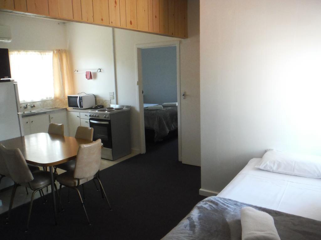 Restawile Motel Busselton Exteriör bild