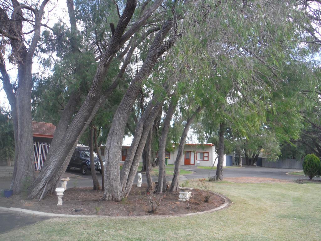 Restawile Motel Busselton Exteriör bild
